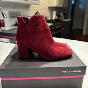 Vince Camuto Kassie Ankle Boots - Burgandy - Size 7.5